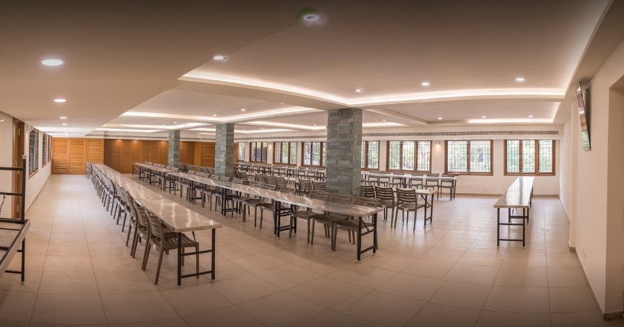 Em El Em Kalyana Mandapam main hall interior and seating view 2