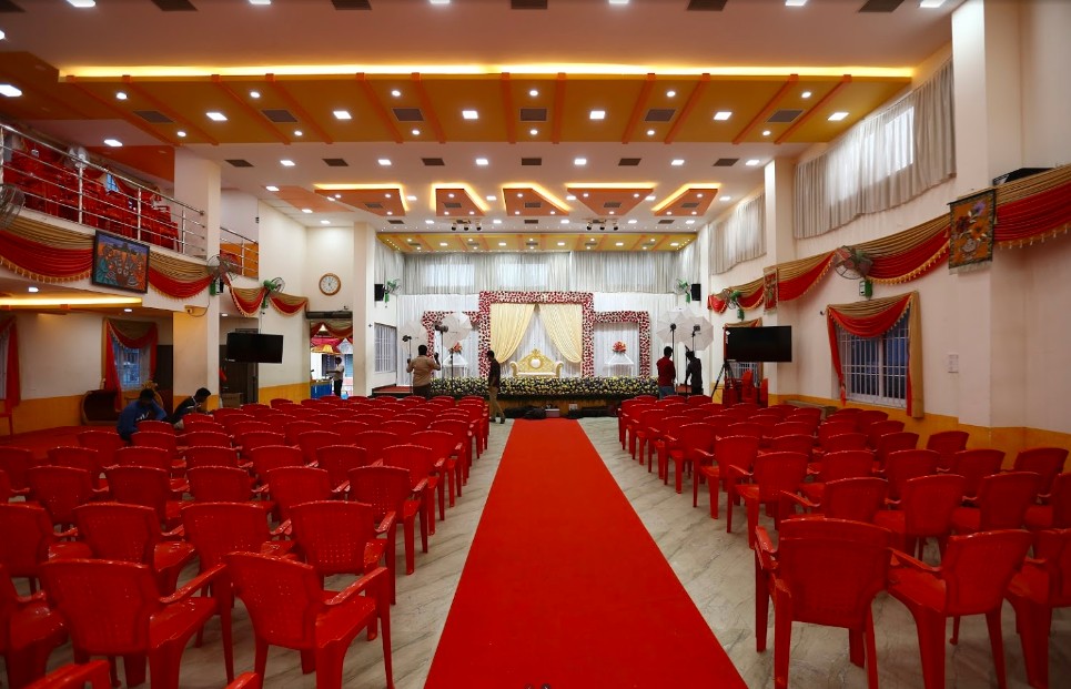 Rajeshwari Navaraj Mahal, Ambattur — main venue exterior building and entrance