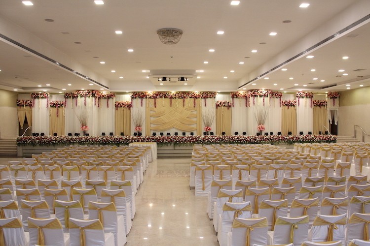 Sree Varaaham Hall, Koyambedu — main venue exterior building and entrance
