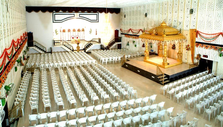 Vijaya Mahal, T Nagar — main venue exterior building and entrance